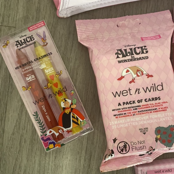 NWT Wet n Wild Alice In Wonderland RARE Large Lot 12 Piece Make Up Cosmetic Set - Picture 5 of 8